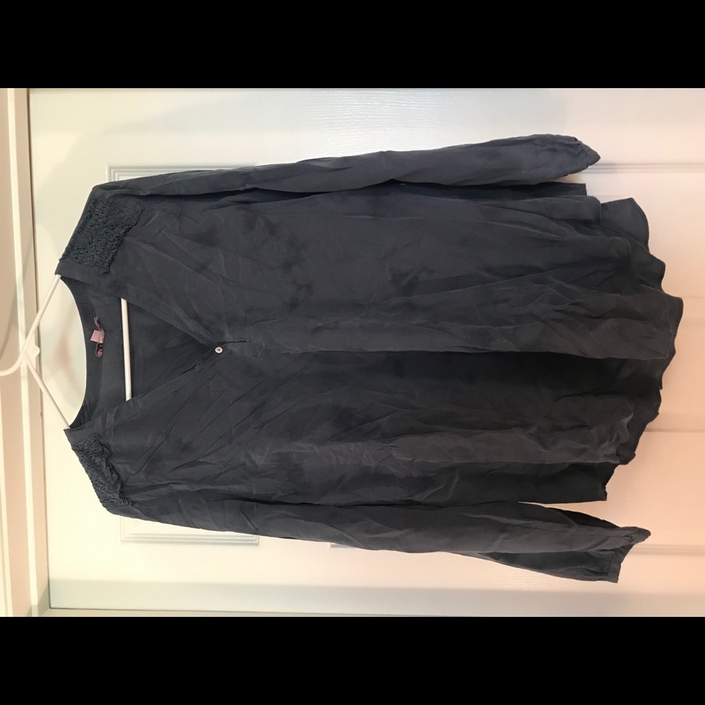 Woman’s Long Sleeve Blouse